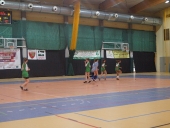 halowa pilka nozna dz