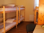 6 pokoi  6 osobowych w starym skrzydle obiektu tzw. 30