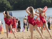 Otwarcie kąpieliska, występ grupy tanecznej