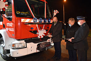 Obrazek - Nowy wóz strażacki dla OSP w Kalei