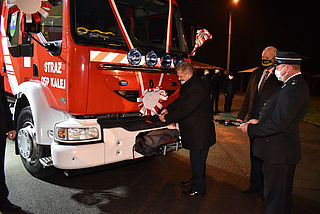 Obrazek - Nowy wóz strażacki dla OSP w Kalei
