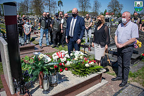 Obrazek - RAJD MOTOCYKLOWY WETERANÓW NA CMENTARZU W TRUSKOLASACH