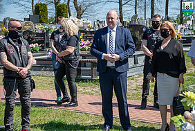 Obrazek - RAJD MOTOCYKLOWY WETERANÓW NA CMENTARZU W TRUSKOLASACH